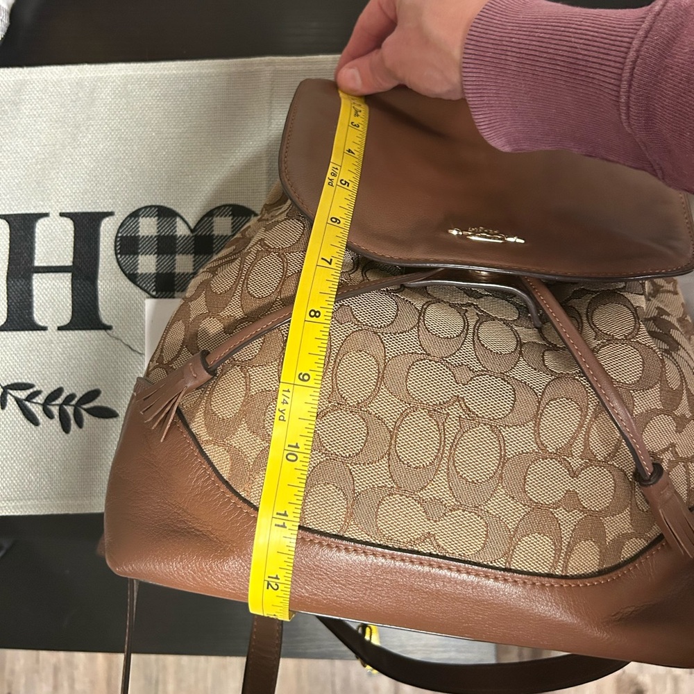 Coach❤️Elle Tan & Brown Signature Canvas And Leather Backpack With COA & Hangtag - Picture 8 of 16